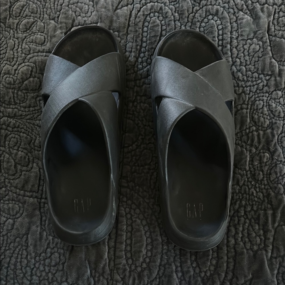 GAP Charcoal Slide Sandals